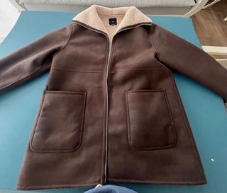 Abrigo marrón con forro de borreguito