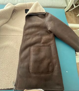 Abrigo marrón con forro de borreguito