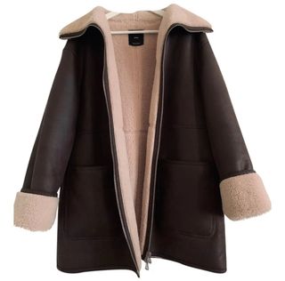 Abrigo marrón con forro de borreguito