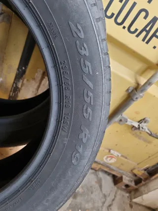 Se vende 2 Neumáticos en perfecto estado