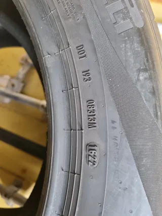 Se vende 2 Neumáticos en perfecto estado