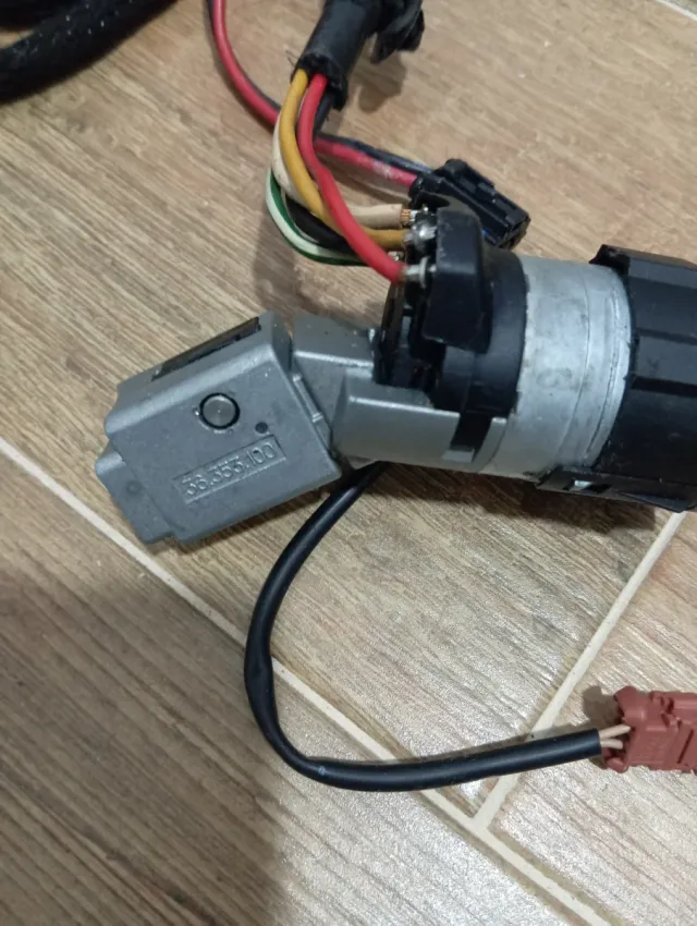 Bombín Arranque Peugeot 307