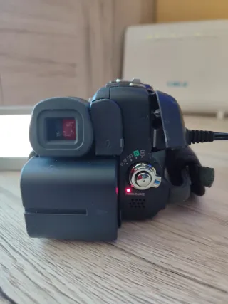 Cámara JVC GR-DF540E Digital Video con bolsa.