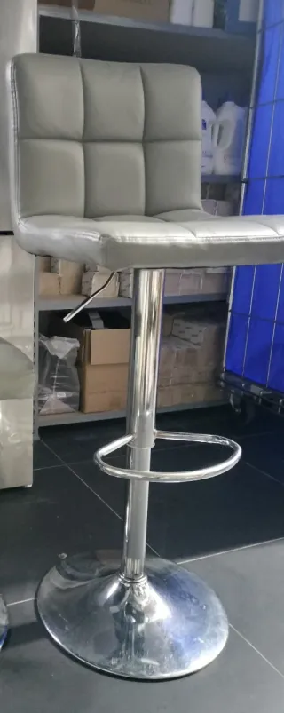 Taburete alto regulable piel sintética
