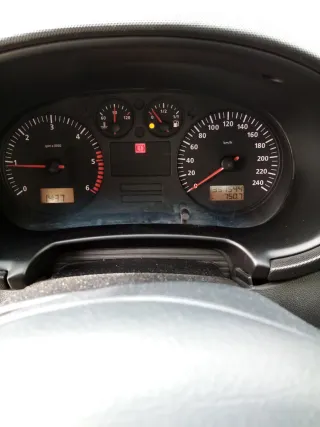 SEAT Toledo 1.9 TDI 150CV 2004