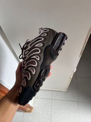Nike Air Max Plus Marrones y Doradas