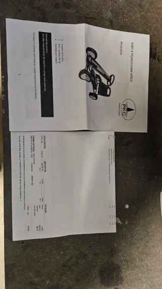 Kart a pedales para niños. Esta como nuevo.