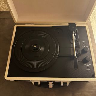 Tocadiscos formato maleta