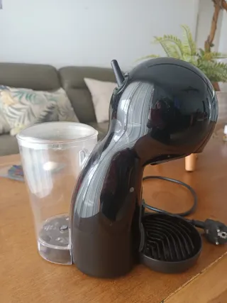 Cafetera Cápsulas Nescafé Dolce Gusto