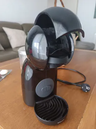 Cafetera Cápsulas Nescafé Dolce Gusto