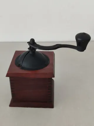 Molinillo Elma madera y metal