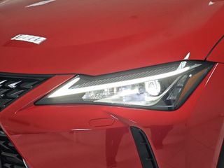 Lexus UX 2.0 250h Business