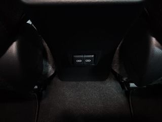 Lexus UX 2.0 250h Business