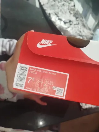 Nuevas a estrenar perdi ticket y me quedan pequeña