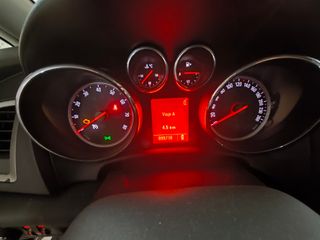 Opel Astra J 1.6 115CV 100000km 2010