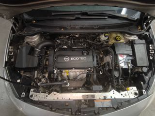 Opel Astra J 1.6 115CV 100000km 2010