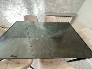 Mesa de comedor cristal y metal