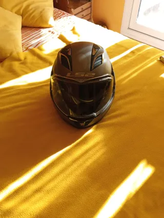 Casco LS2 Talla S con Intercomunicador BT-12