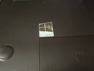 Portátil Lenovo para reparar o piezas con cargador