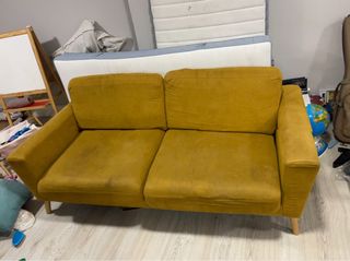 Sofá Kave Home Mostaza Tela