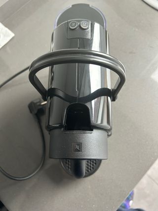 Cafetera Nespresso Inissia Negra