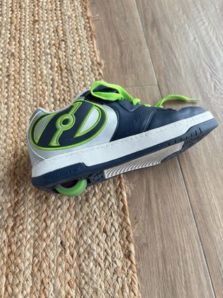 Zapatillas con ruedas Heelys talla 35