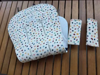 Colchoneta para silla de bebé con estampado