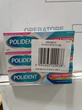 Polident Lunga Tenuta 40g Adesivo Protesi Dentali