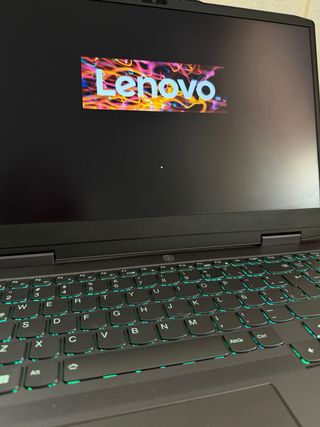 Lenovo LOQ 15 i7-13620H RTX 4060 16GB RAM 512GB SS