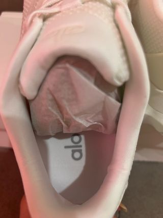 Zapatillas Alo Runner blancas – Nuevas con etiquet