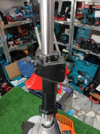 Decespugliatore 52cc con ruote