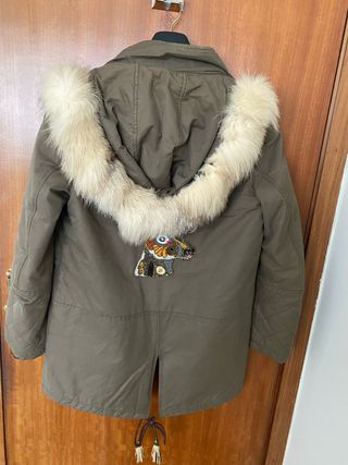 Cazadora Alba Conde verde militar