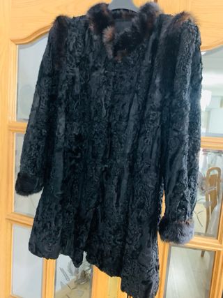 Abrigo de piel negro mujer