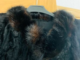 Abrigo de piel negro mujer