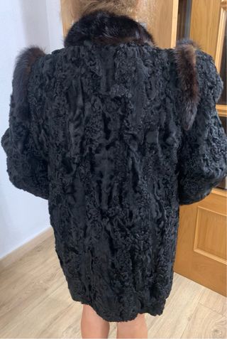 Abrigo de piel negro mujer
