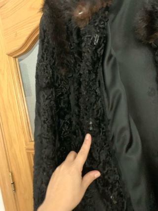 Abrigo de piel negro mujer