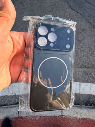 Funda iPhone 17 Pro Cristal Magnética