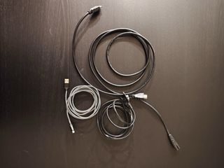 PS4 Slim 500GB + Juegos y Mandos