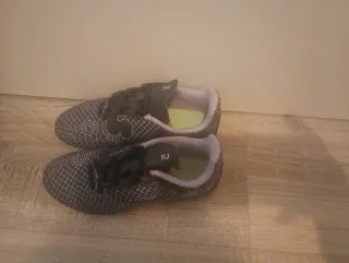 Botas de fútbol multitacos Talla 32