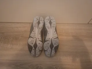 Botas de fútbol multitacos Talla 32