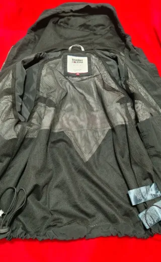 Giacca Tommy Hilfiger con cappuccio