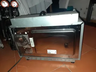 Microondas integrable Bosch Acero Inox HMT72G650