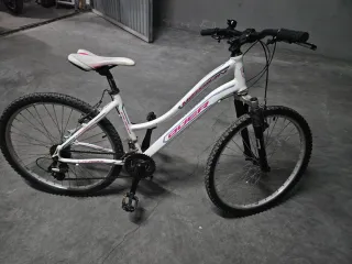 Bicicleta de Montaña Blanca