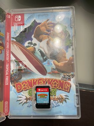 Nintendo Switch OLED Blanca + 2 juegos + funda