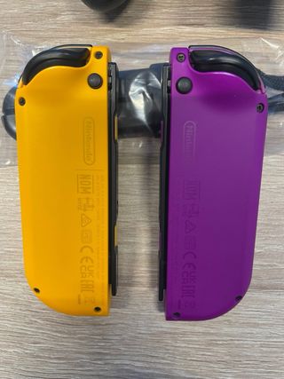 Joy-Con Morado y Naranja Nintendo Switch