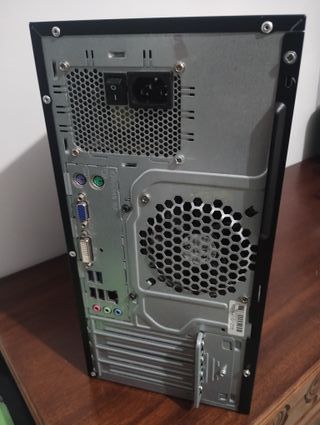 PC Fujitsu i3 4160 8GB RAM SSD 500GB + HDD 500GB