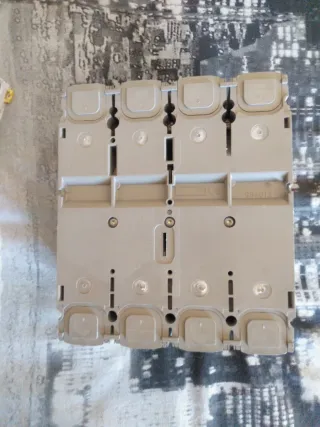 General de corte Merlin Gerin NS 250 N Interruptor