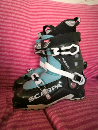Botas esquí montaña Scarpa Magic