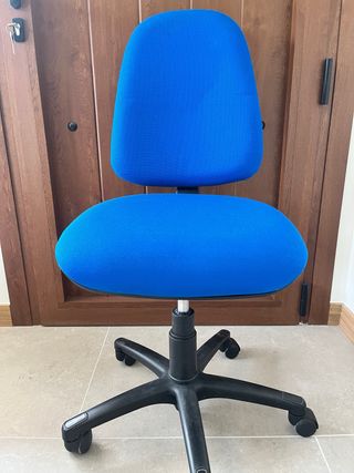 En venta 3 sillas de oficina