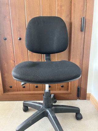 En venta 3 sillas de oficina